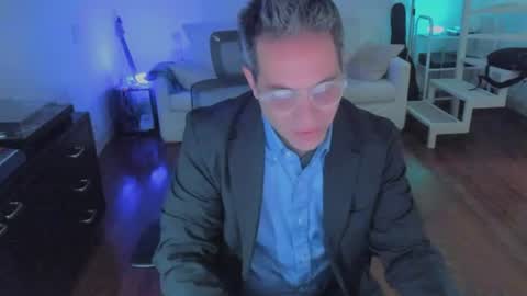 Snapshot of andy0pandi chatting on July 10, 2:41 pm Andrew online show from July 10, 2:41 pm