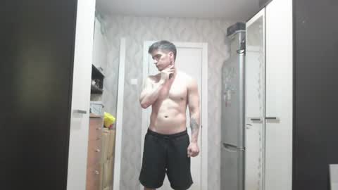 Snapshot of andy4life chatting on July 15, 10:31 am andy4life online show from July 15, 10:31 am
