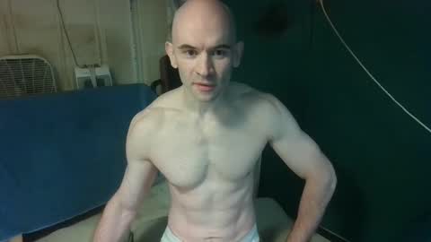 andy_552 online show from September 14, 11:31 am