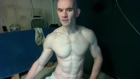 andy_552 online show from October 6, 7:00 pm