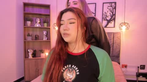 andy_and_emma online show from January 1, 12:11 pm