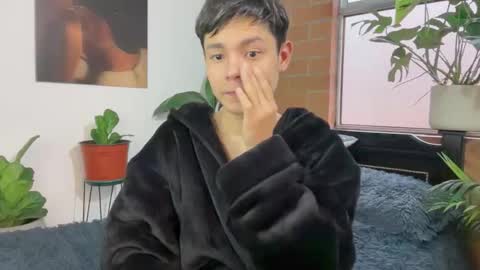 Andy online show from February 25, 11:53 am