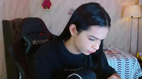 Snapshot of andy_bell_x chatting on September 15, 6:02 am ANDY online show from September 15, 6:02 am