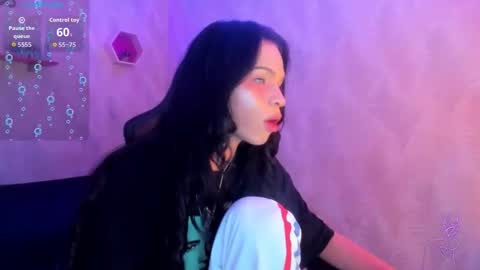 Snapshot of andy_bell_x chatting on December 3, 2:52 am ANDY online show from December 3, 2:52 am