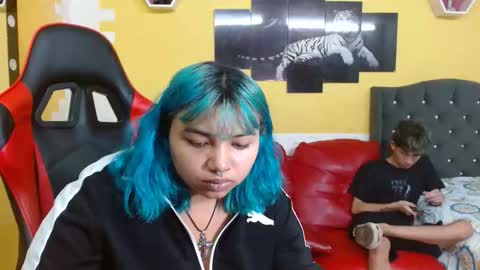 andy_dan1 online show from February 28, 7:59 pm