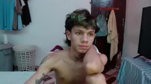 Snapshot of andy_dan1 chatting on May 1, 5:45 am andy_dan1 online show from May 1, 5:45 am