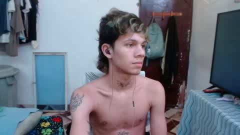 Snapshot of andy_dan1 chatting on May 25, 7:47 am andy_dan1 online show from May 25, 7:47 am