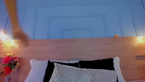  Andy  online show from March 8, 1:06 am