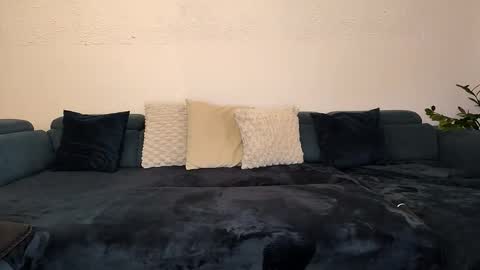 andy_velvet online show from November 13, 8:24 am