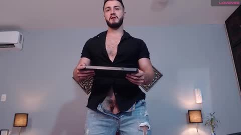 Snapshot of andyblass chatting on December 27, 3:09 am AndyBlass online show from December 27, 3:09 am