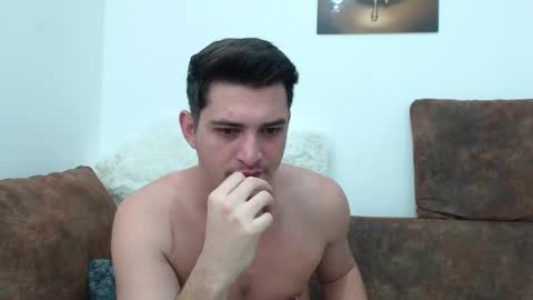 Snapshot of andyfame1 chatting on January 9, 12:19 pm Andy Fame online show from January 9, 12:19 pm