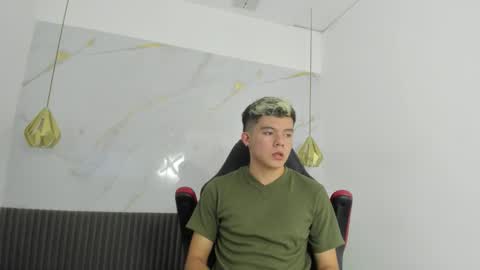 andyfame11 online show from March 7, 6:05 pm