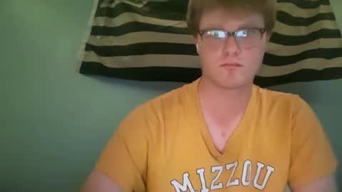 Snapshot of andyhasabigdick chatting on June 2, 1:29 am Andy online show from June 2, 1:29 am