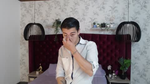 Andy Joy  online show from January 22, 11:23 am