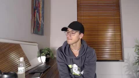 Andy Joy  online show from March 28, 11:43 am