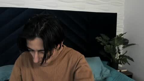Andy Joy  online show from June 5, 11:38 am