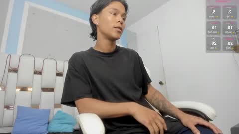 Andy Kings online show from December 17, 3:56 am