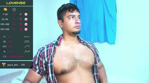 Snapshot of andylemonda chatting on October 11, 3:21 pm andylemonda online show from October 11, 3:21 pm