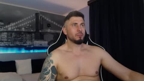 Magic Andy online show from December 14, 3:51 am