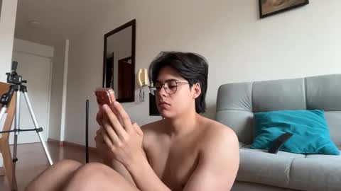 Snapshot of andyuwuu chatting on May 15, 6:48 pm andyuwuu online show from May 15, 6:48 pm
