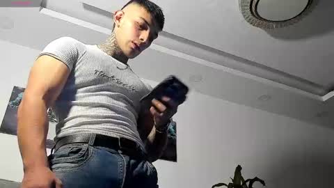 Snapshot of angeel_d035 chatting on December 6, 5:20 am Angel online show from December 6, 5:20 am