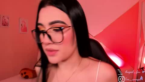 Angel  online show from December 20, 1:07 pm