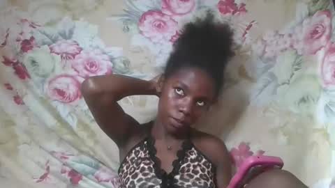 angeeliine online show from April 20, 6:42 pm