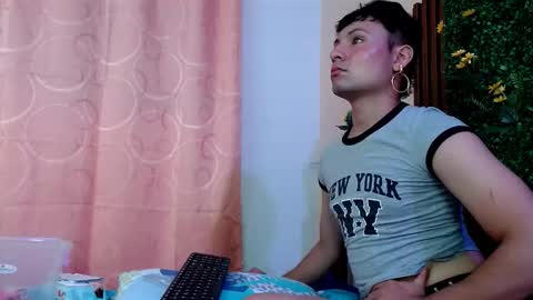 angel online show from November 6, 7:04 pm