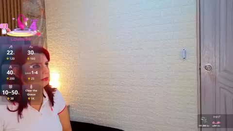 Snapshot of angel__red_ chatting on September 29, 12:27 am angel__red_ online show from September 29, 12:27 am