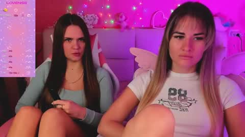 Ivanna and Jessica online show from April 19, 6:02 am