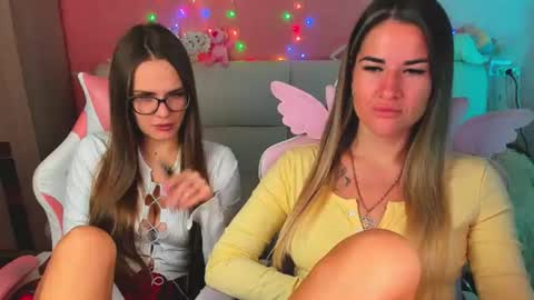 Ivanna and Jessica online show from June 10, 3:07 am