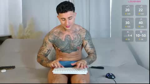 angel_boy01 online show from April 24, 4:31 pm