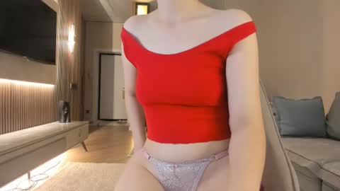 Snapshot of angel_cakee chatting on July 7, 2:10 pm Luluu Chu online show from July 7, 2:10 pm