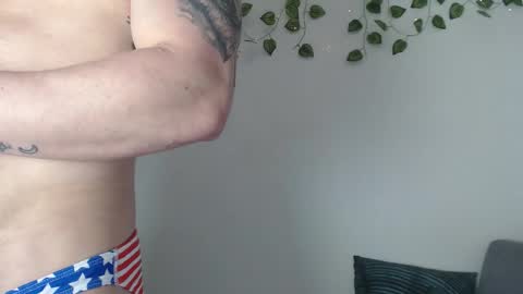 Angel Curl online show from November 14, 7:45 pm