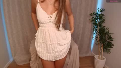 Snapshot of angel_dean chatting on April 18, 7:07 pm angel_dean online show from April 18, 7:07 pm
