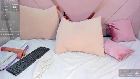 Snapshot of angel_dthroat3 chatting on September 15, 1:11 pm Angel Dthroat 3 online show from September 15, 1:11 pm