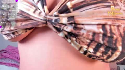 Snapshot of angel_dthroat3 chatting on October 21, 5:08 am Angel Dthroat 3 online show from October 21, 5:08 am