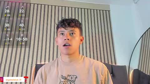 Snapshot of angel_esteban_fx chatting on June 28, 4:02 pm ngel Esteban online show from June 28, 4:02 pm