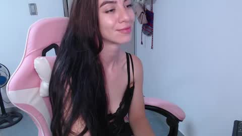 Angel Girl online show from April 28, 4:17 am