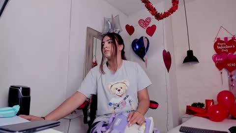 angel hardy online show from February 18, 12:17 pm