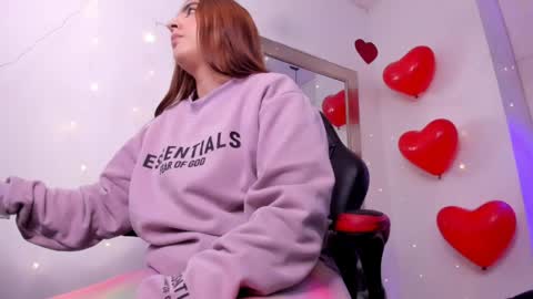 angel hardy online show from April 8, 10:37 am