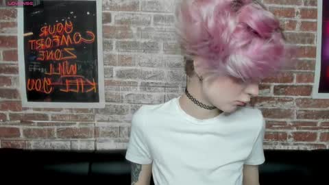 Angel Dust online show from May 2, 3:11 am