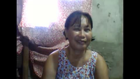 angel_maria123 online show from November 1, 2:46 am