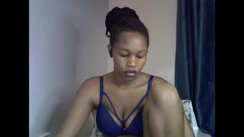 angel_mia5 online show from March 26, 12:22 pm