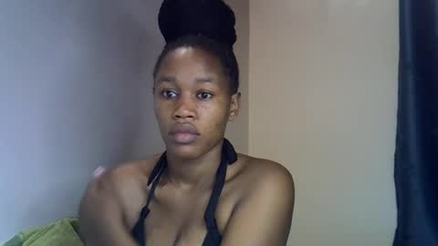 angel_mia5 online show from June 23, 2:09 am
