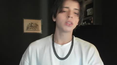 Angel Scott online show from July 24, 8:29 pm