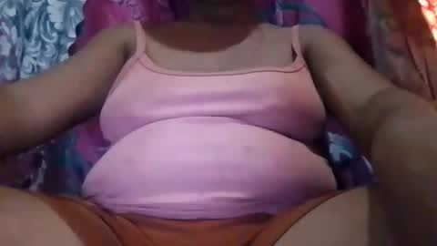 angel_pilipinaxxx10 online show from November 21, 11:36 pm