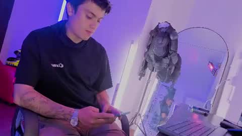 Snapshot of angel_still_ chatting on June 30, 2:45 am Angel Still online show from June 30, 2:45 am