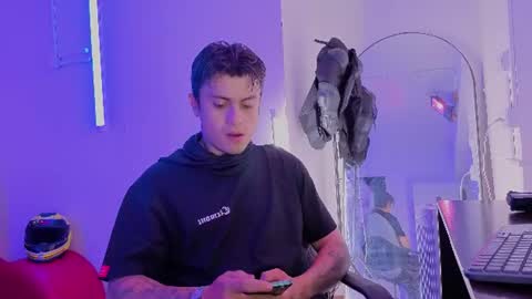 Snapshot of angel_still_ chatting on July 1, 3:41 am Angel Still online show from July 1, 3:41 am