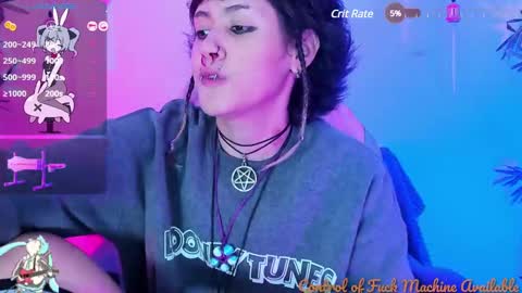 Snapshot of angel_sweett_1 chatting on December 11, 4:07 am online show from December 11, 4:07 am